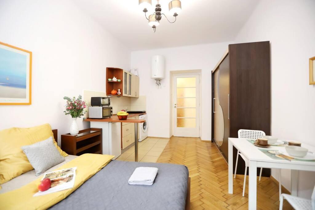 Batorego Cosy Apartment Krakow Exterior photo